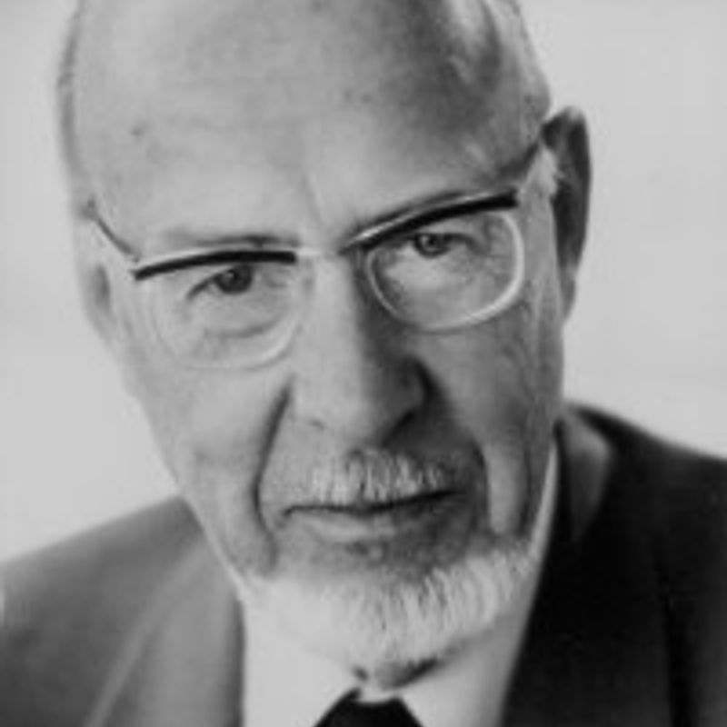 Titus Burckhardt profile picture