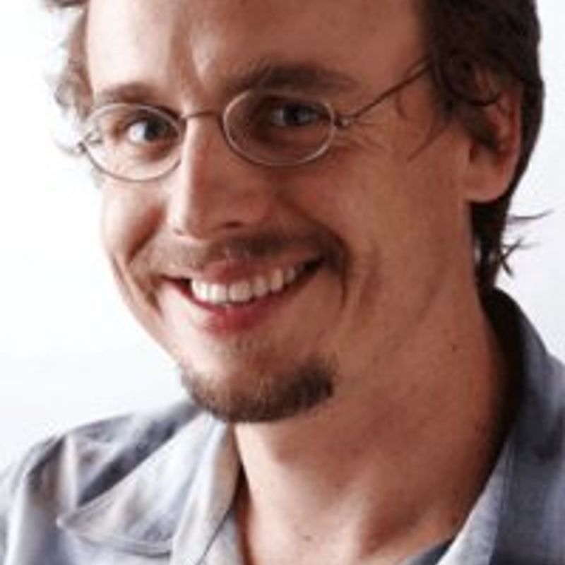 Denis Russo Burgierman profile picture