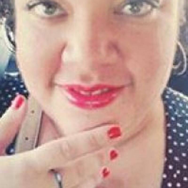 Carla Pompeu de Souza profile picture