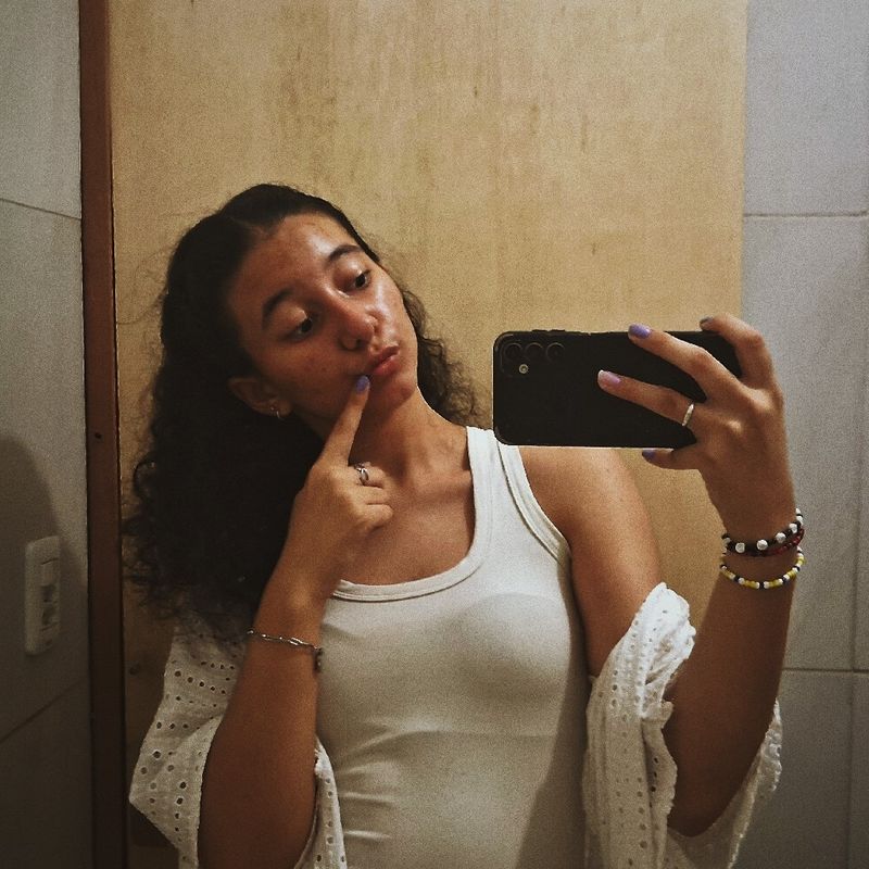 Mariana Xavier Viana picture