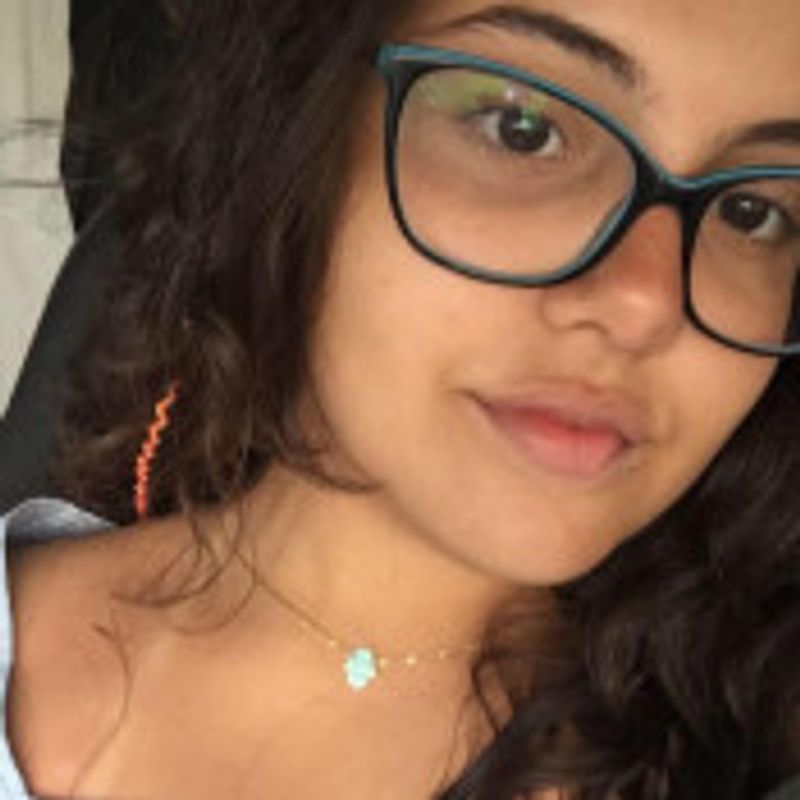Giovana Jardelino picture