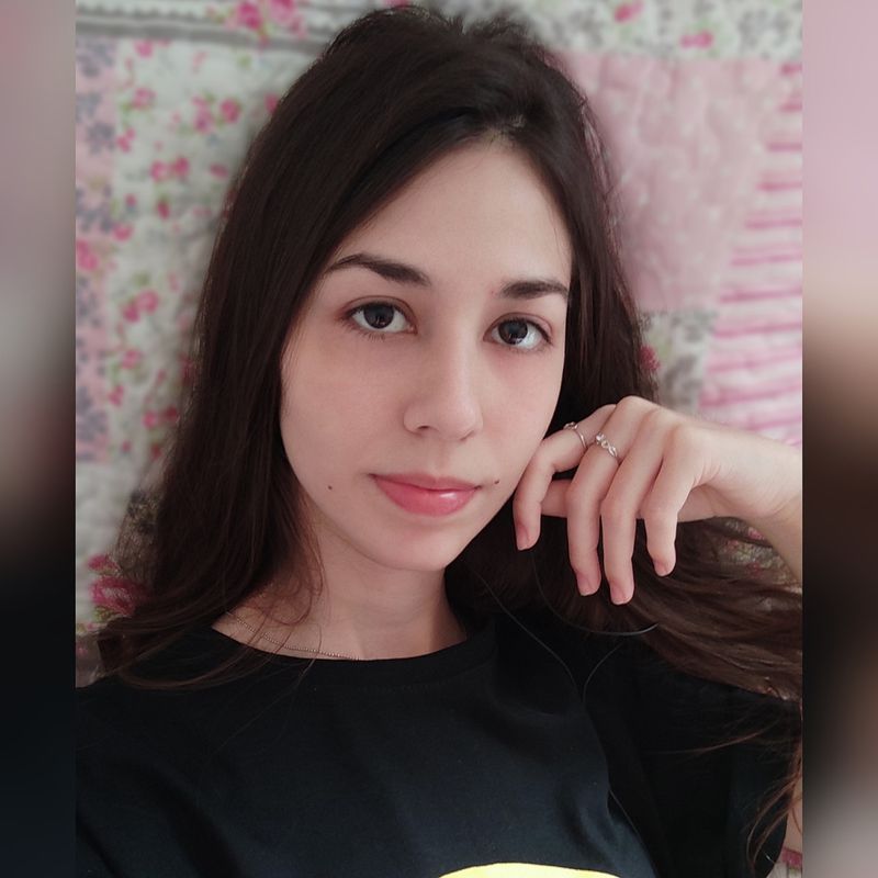 Larissa picture