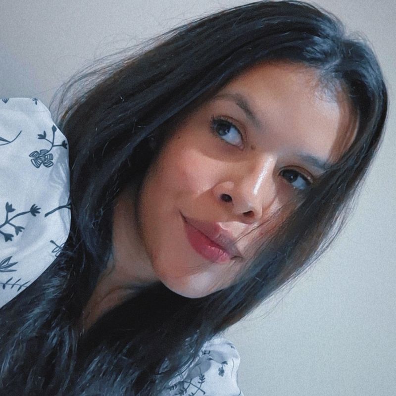 Erika Moura picture
