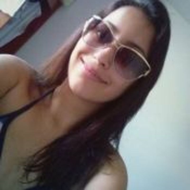 Aline de Santana Garcia picture