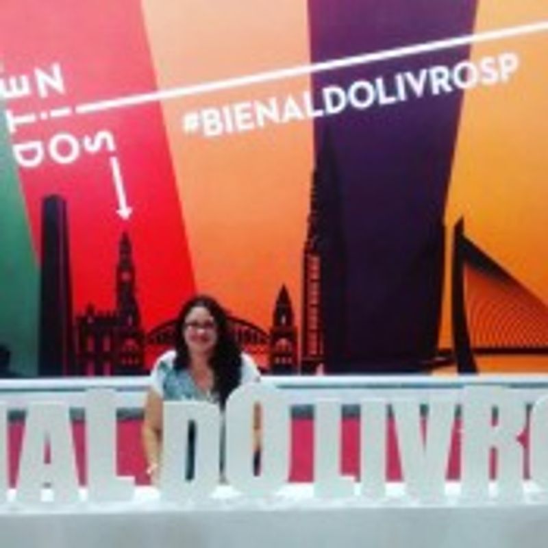 Carla Diniz picture