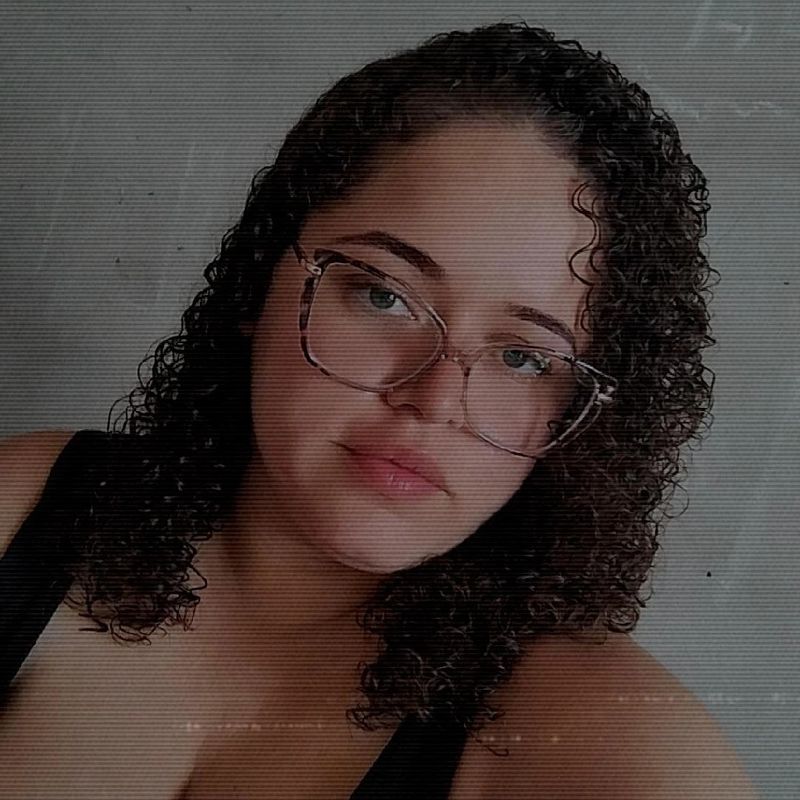 Larissa Silva picture