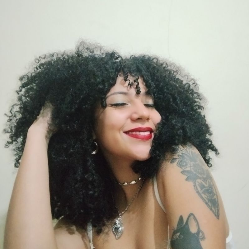 Letícia Moreira picture