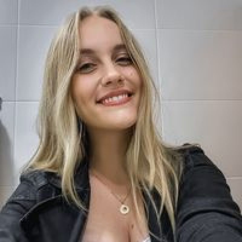 Milena Minikel picture