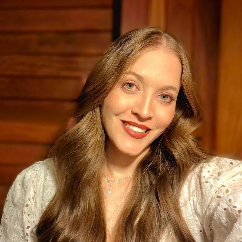 Larissa Endil picture