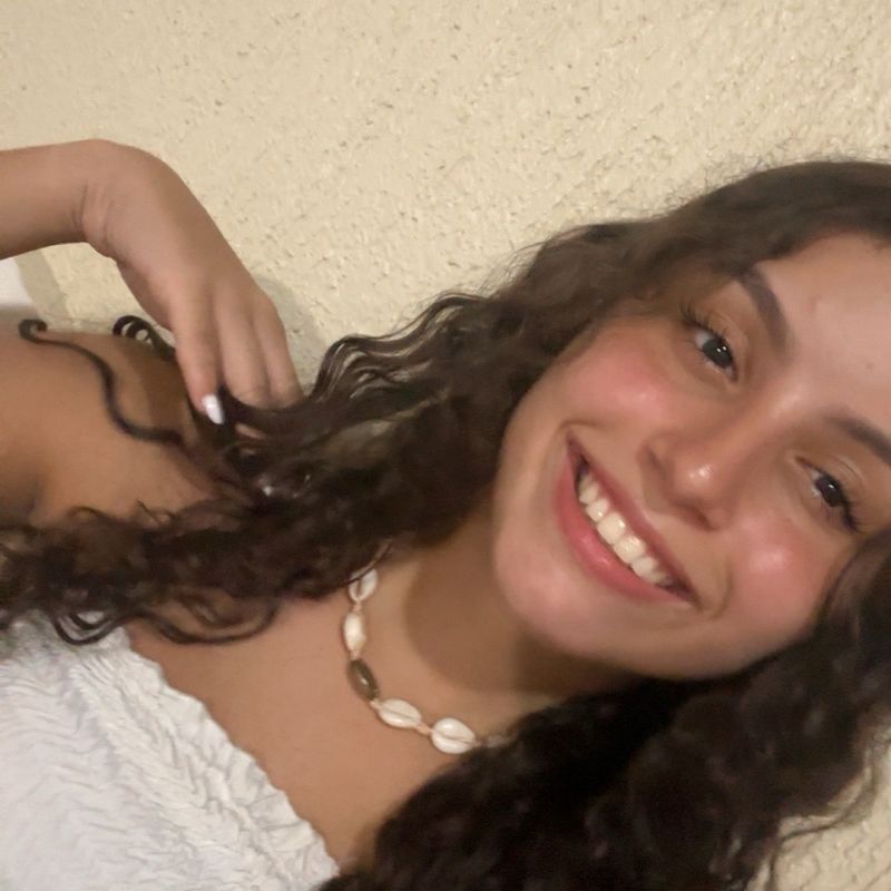Yasmin Souza picture