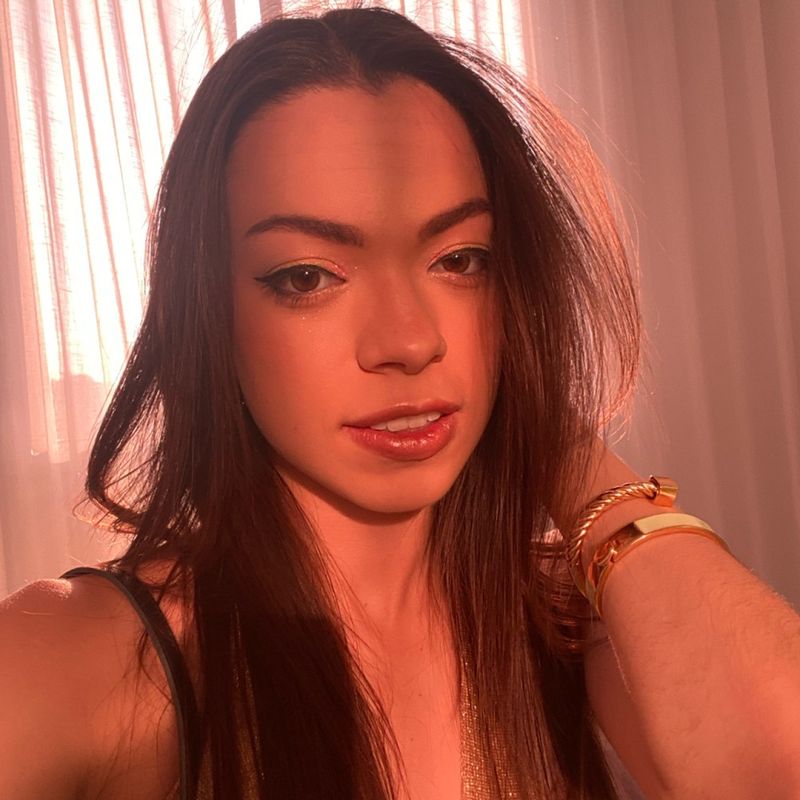 Isa Vilela picture