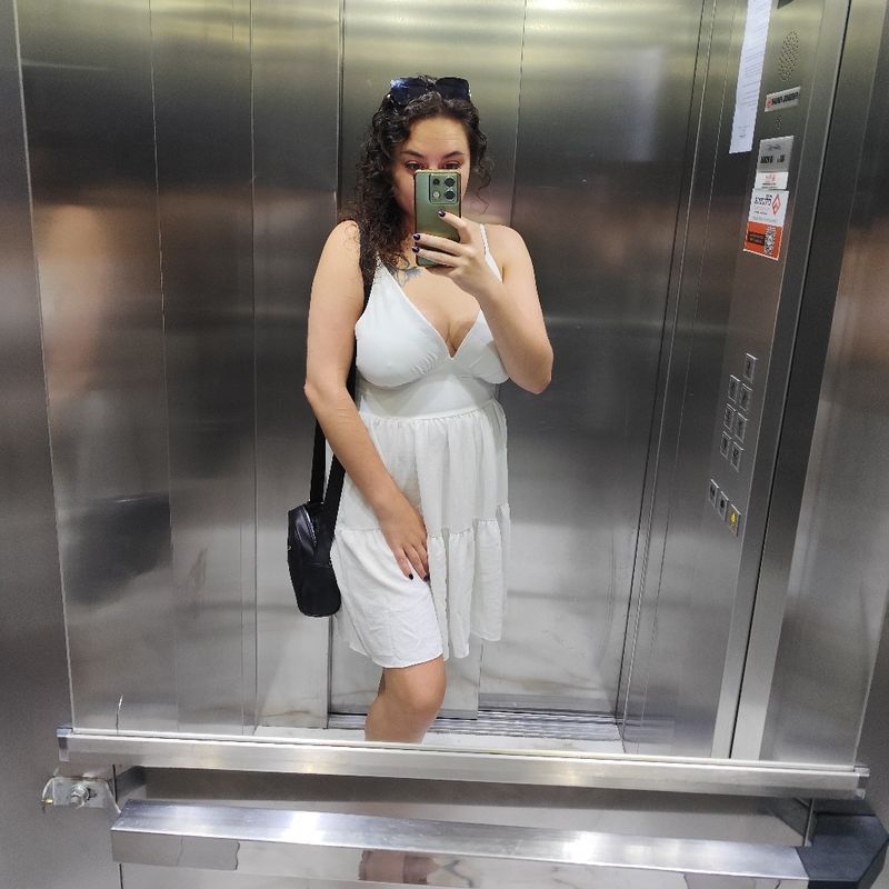 Amanda Cristina picture