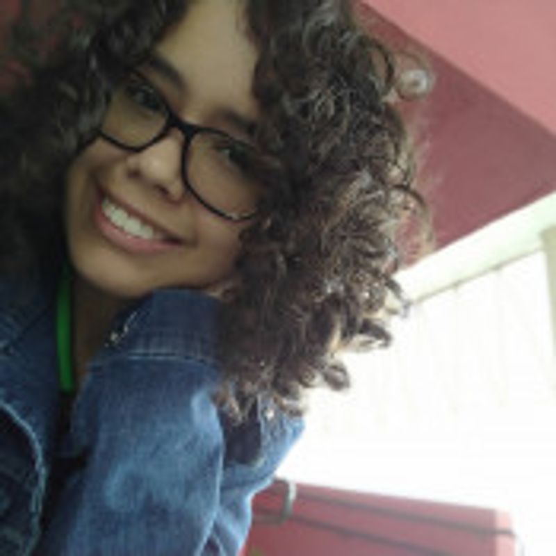 Mirelly Almeida picture