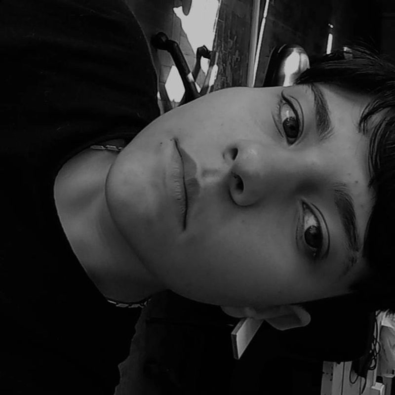 Leo Molina picture