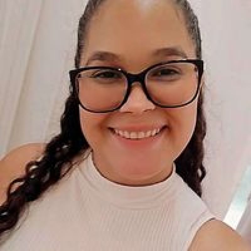 Laura Pestana picture