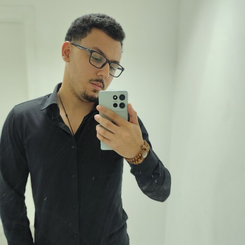 Henrique Moura picture