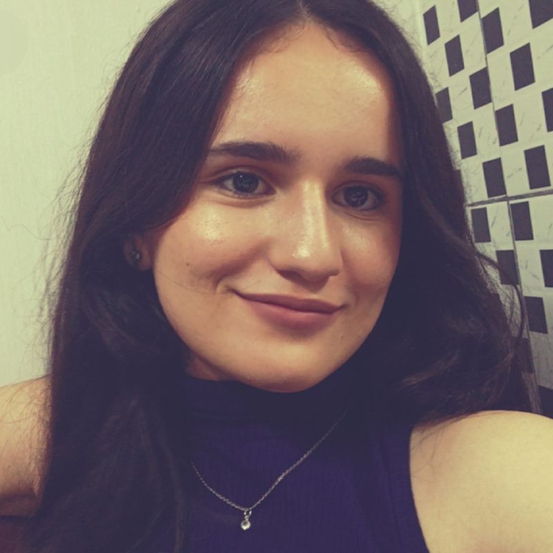 Júlia Albuquerque picture