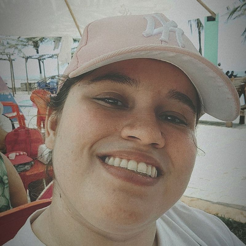 Vitória Caroline picture