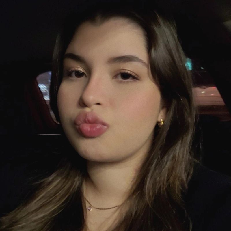 Louise Santana picture