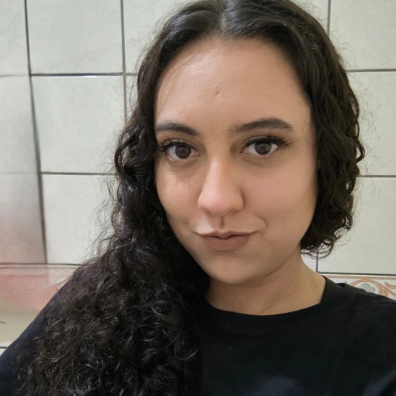 Gabriela Mortoza picture