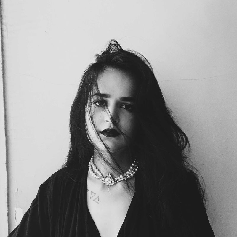 Caroline Marques picture