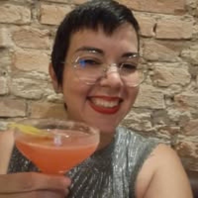 Mayra Cincinato de Caires picture
