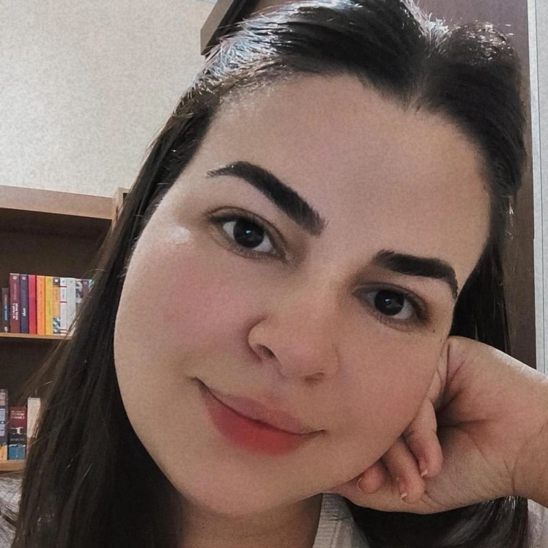 Isabella Almeida picture