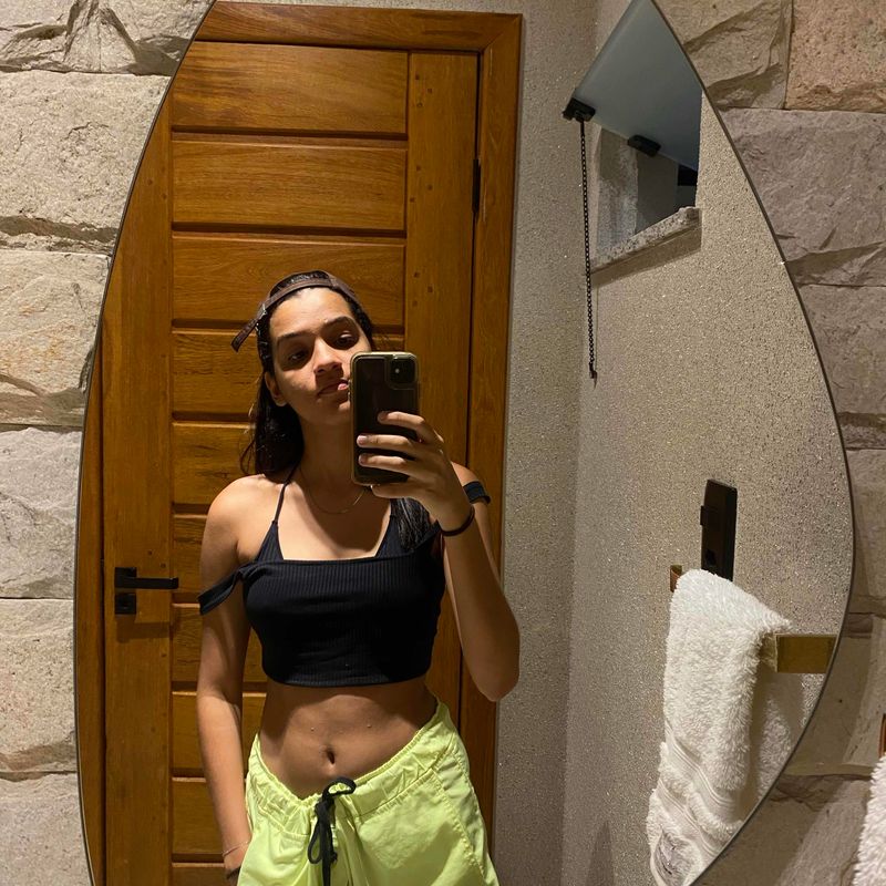 Carole Carvalho picture