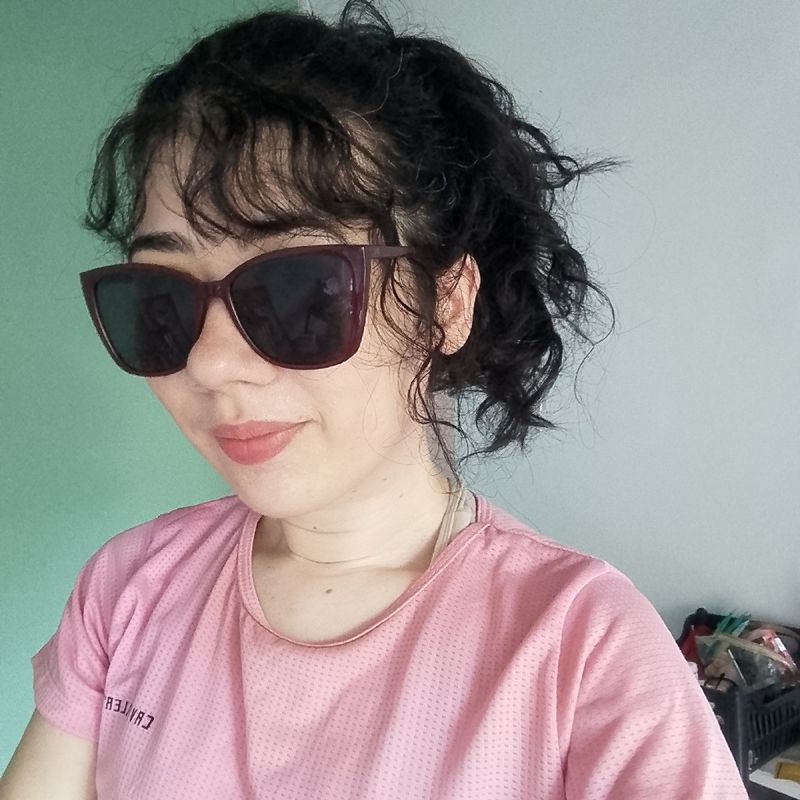 Mia collour picture