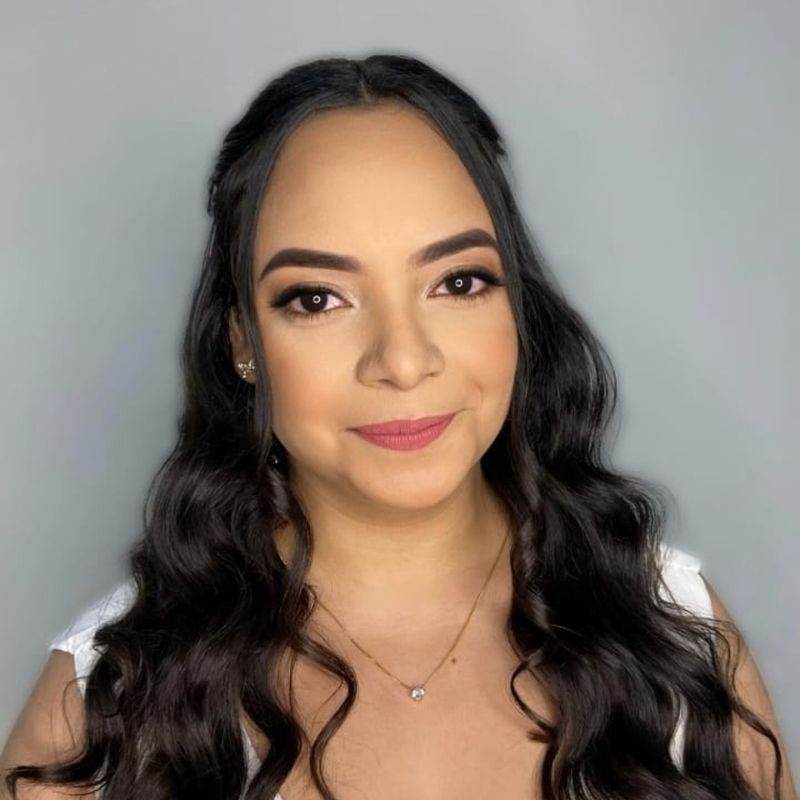 Luciana Mendes picture