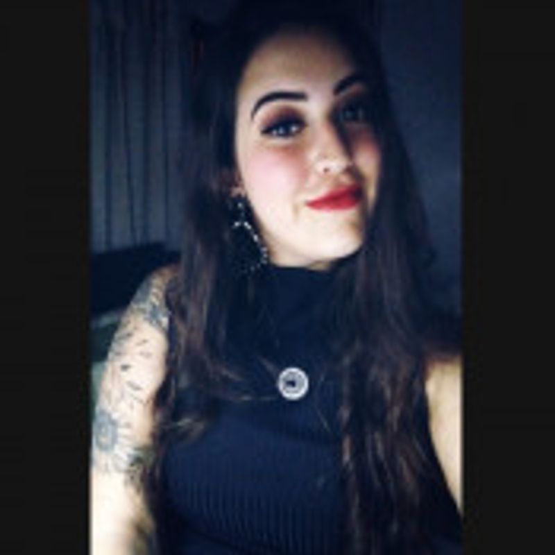 Caroline Pinheiro picture
