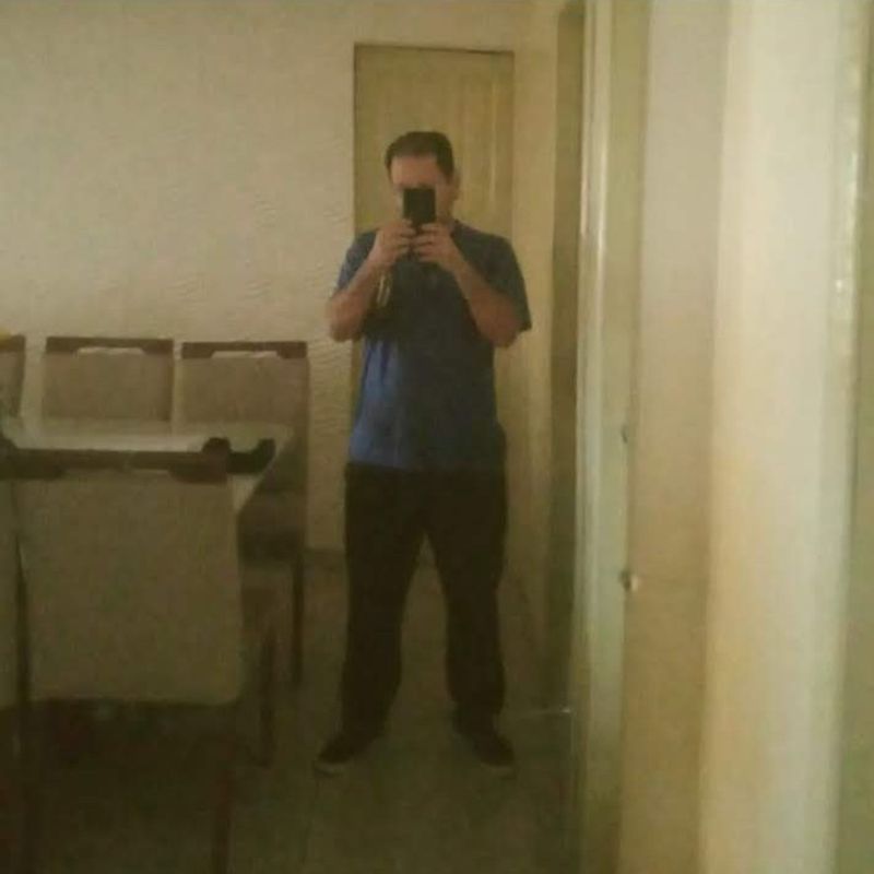 R . picture