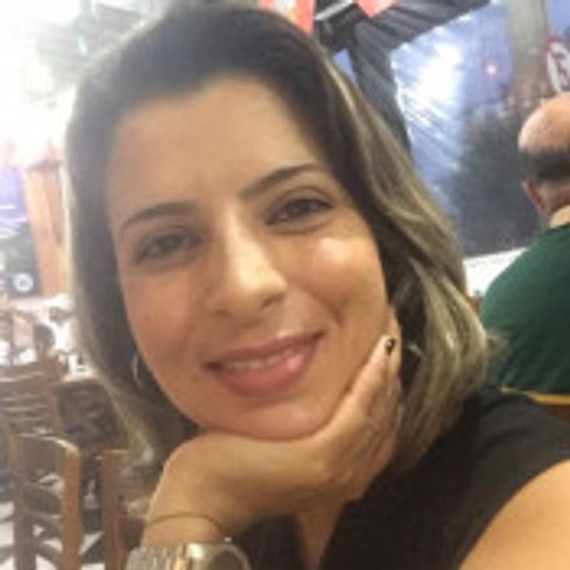 Flávia Leandro picture