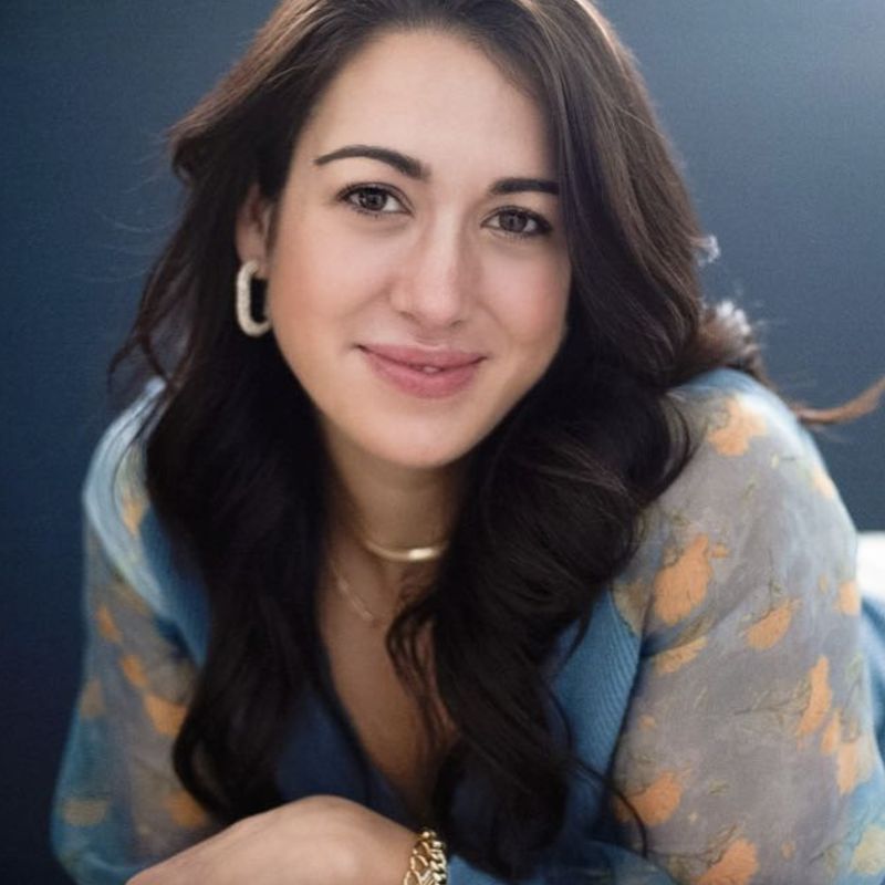 Jenni Pradera  picture