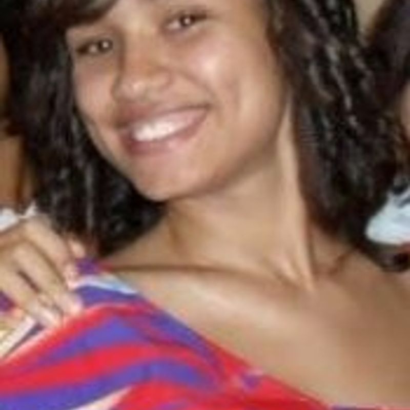 Daiane Bastos picture