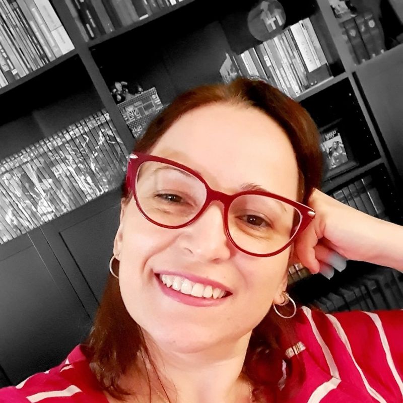 Luciane Cardoso picture