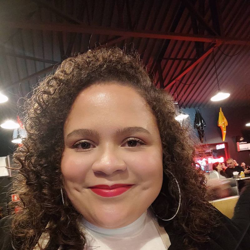 Alline Souza picture