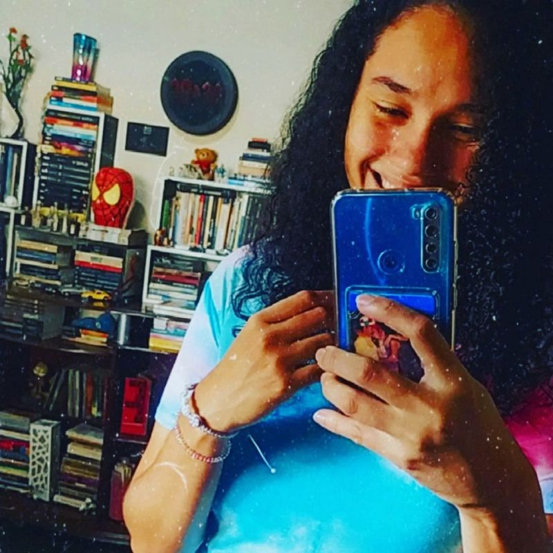 Aline Rosária picture