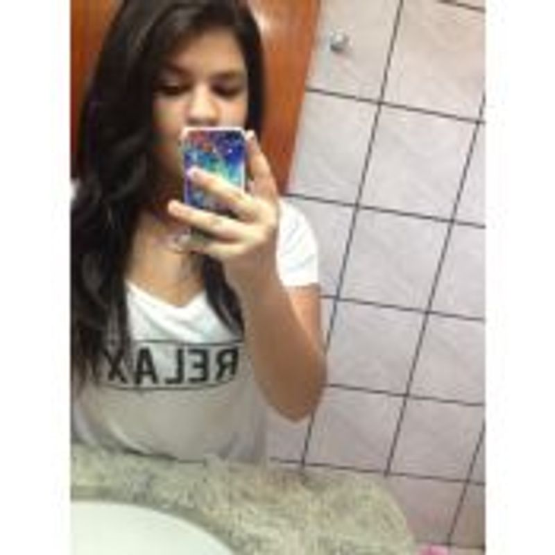 Victoria Reis picture