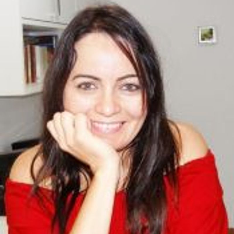 Cláudia Paula picture