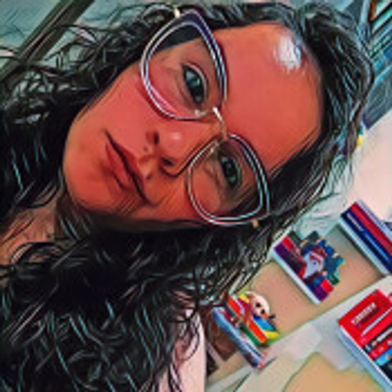 Larissa Moura picture