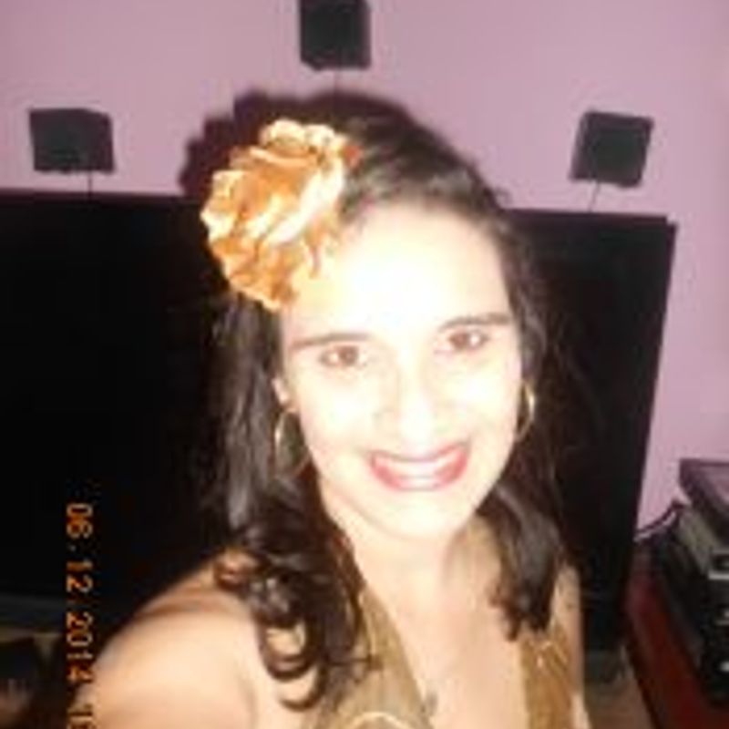 Nivia Lopes picture
