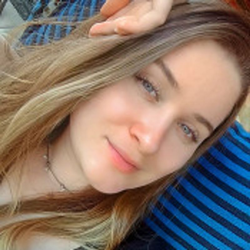 Mirella Cavalcante picture