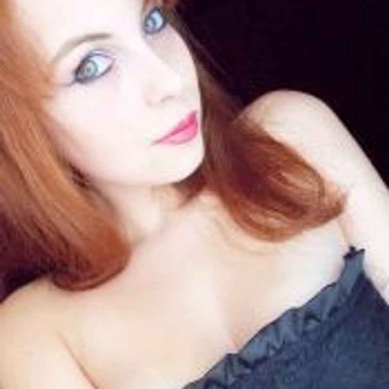 Louise Minski picture