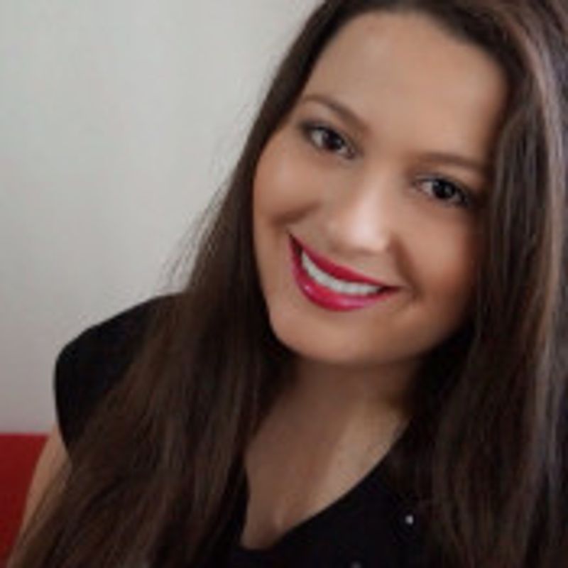 Patricia Pereira picture