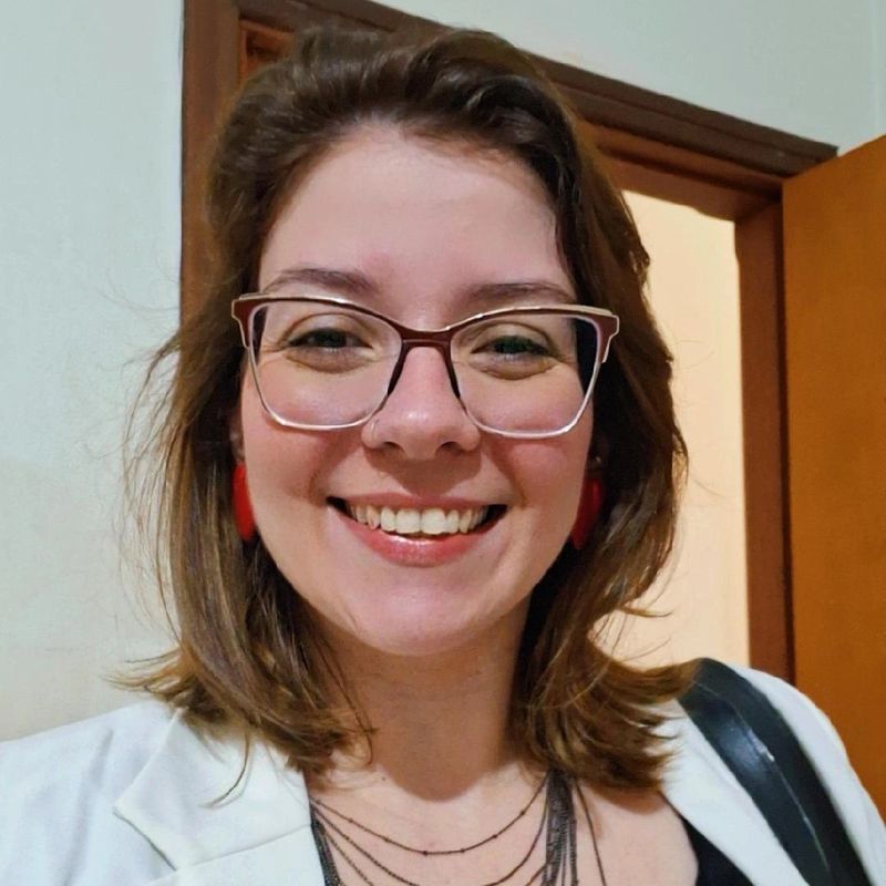 Ana Beatriz Minarello picture