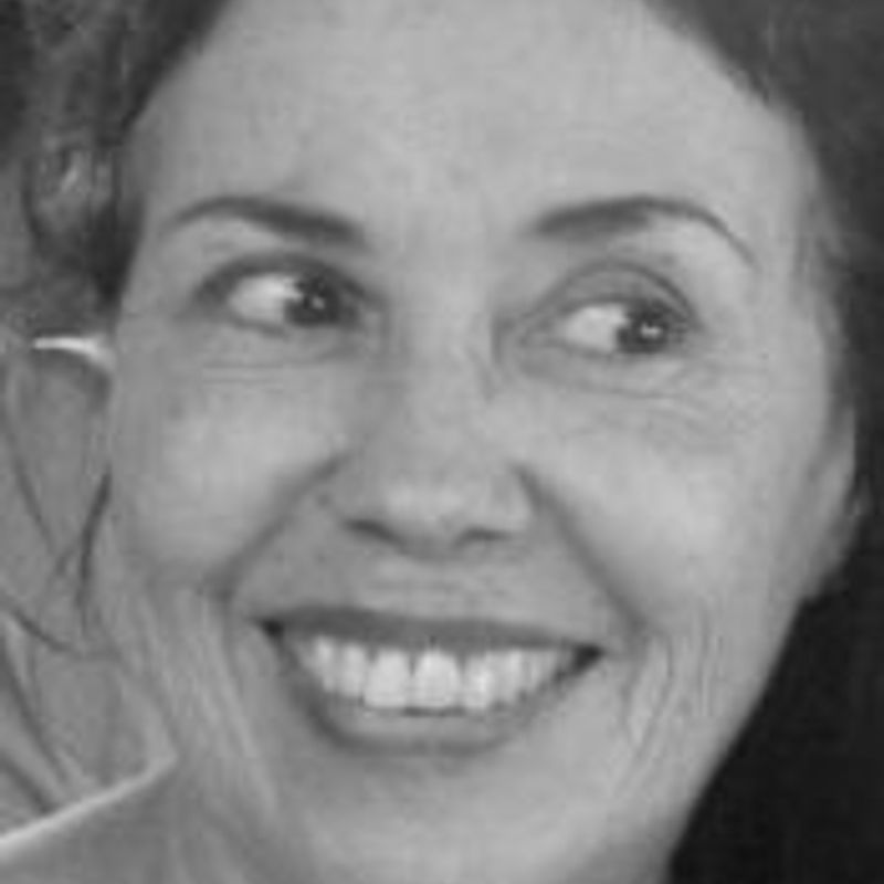 Regina Carneiro picture