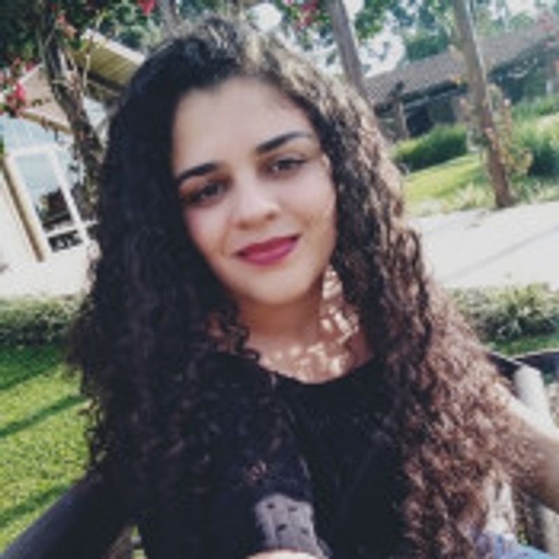 Alessandra Rodrigues picture