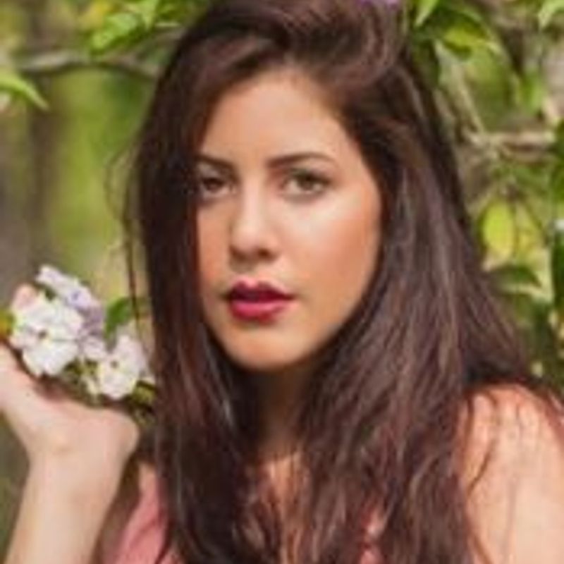 Ana Testahy picture