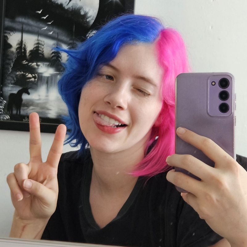 Aline Salla picture